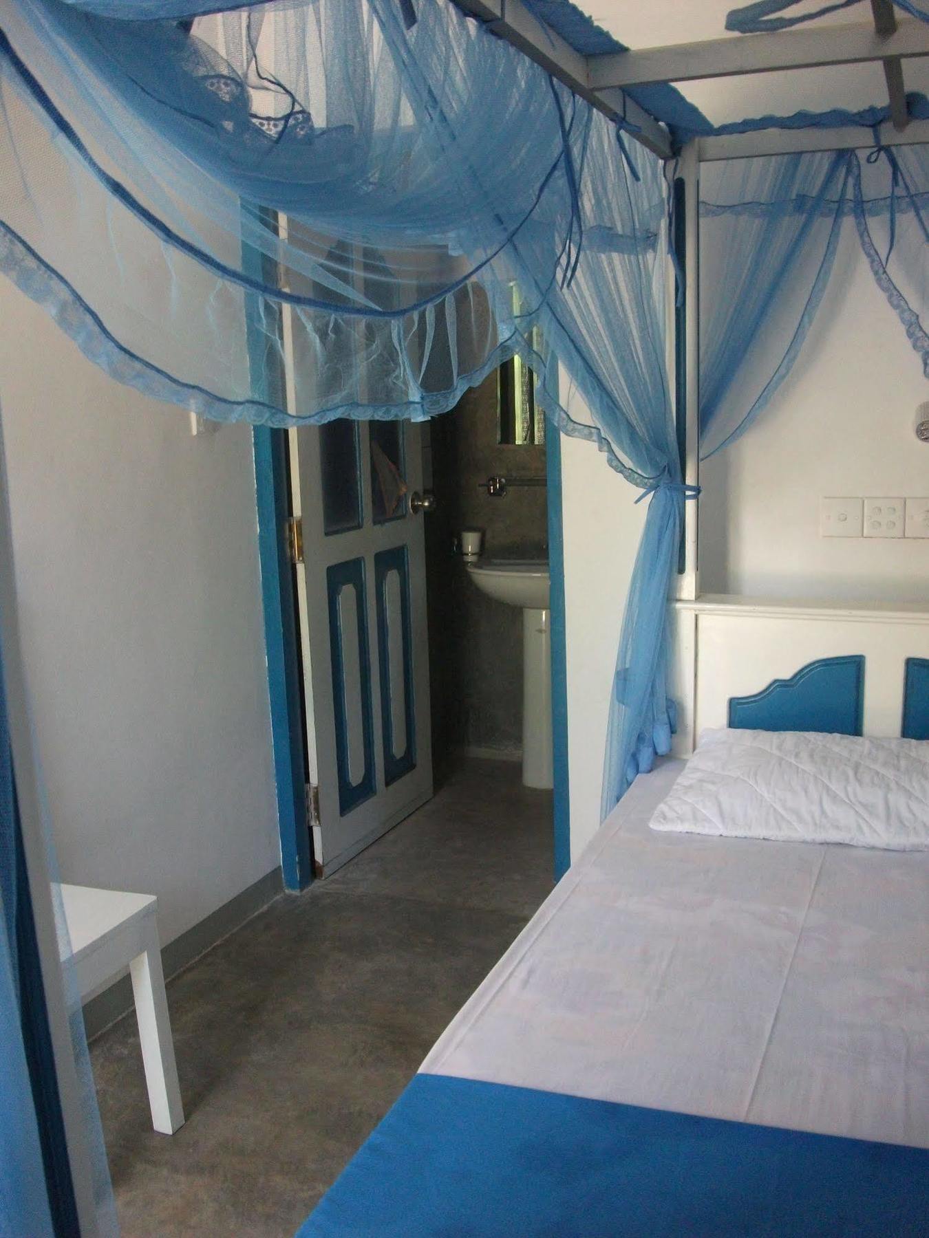 Zimmer Rest Unawatuna Exterior photo