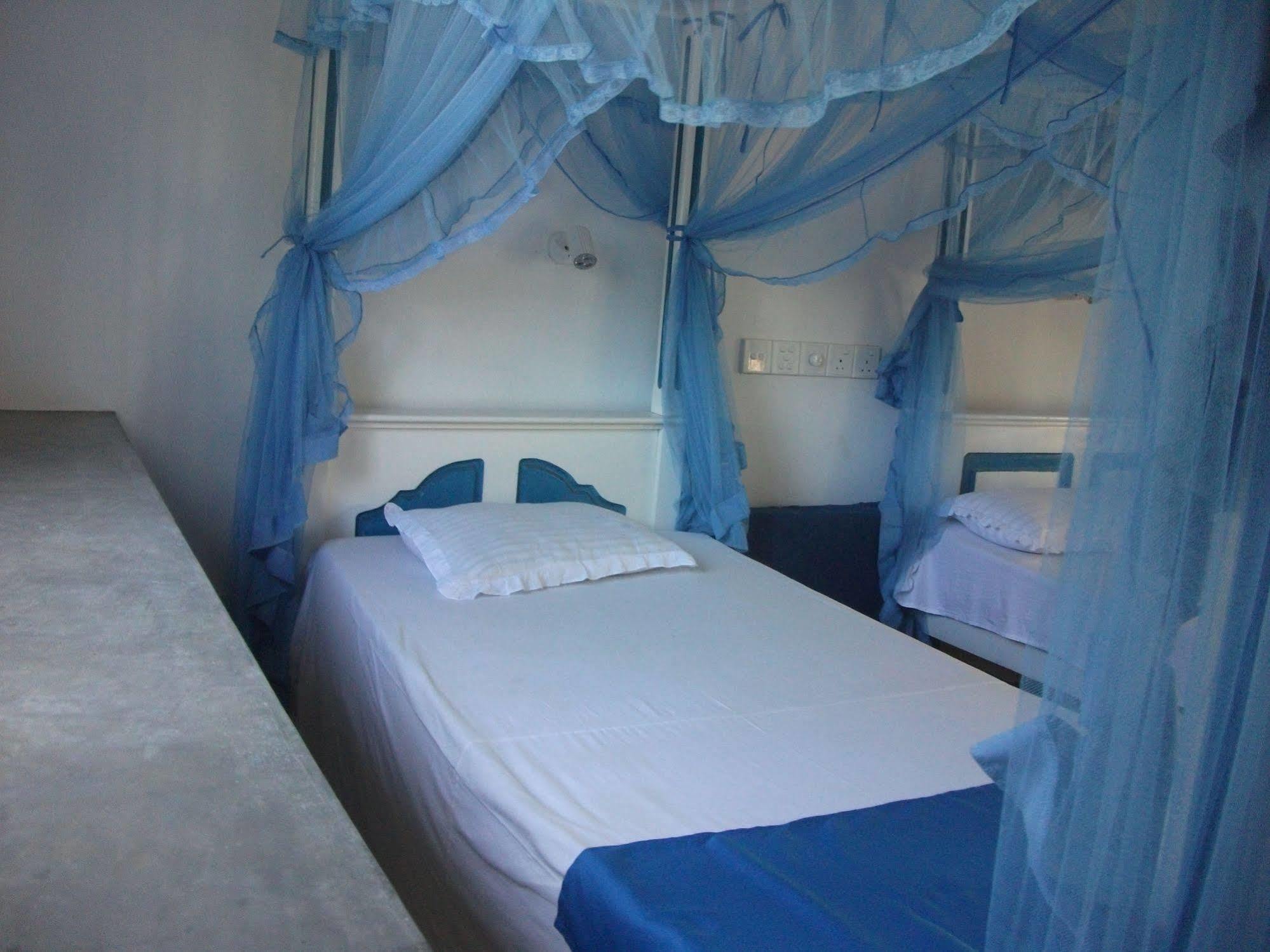 Zimmer Rest Unawatuna Exterior photo
